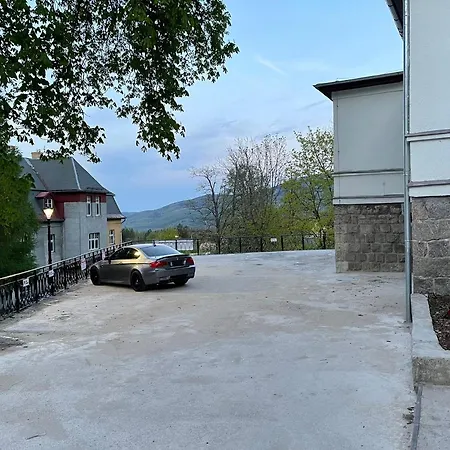 Pod Golebiem Contactless Check In 24h