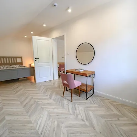 Apartment Pod Golebiem Contactless Check In 24h