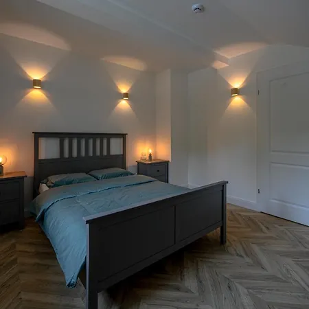 Pod Golebiem Contactless Check In 24h Apartment